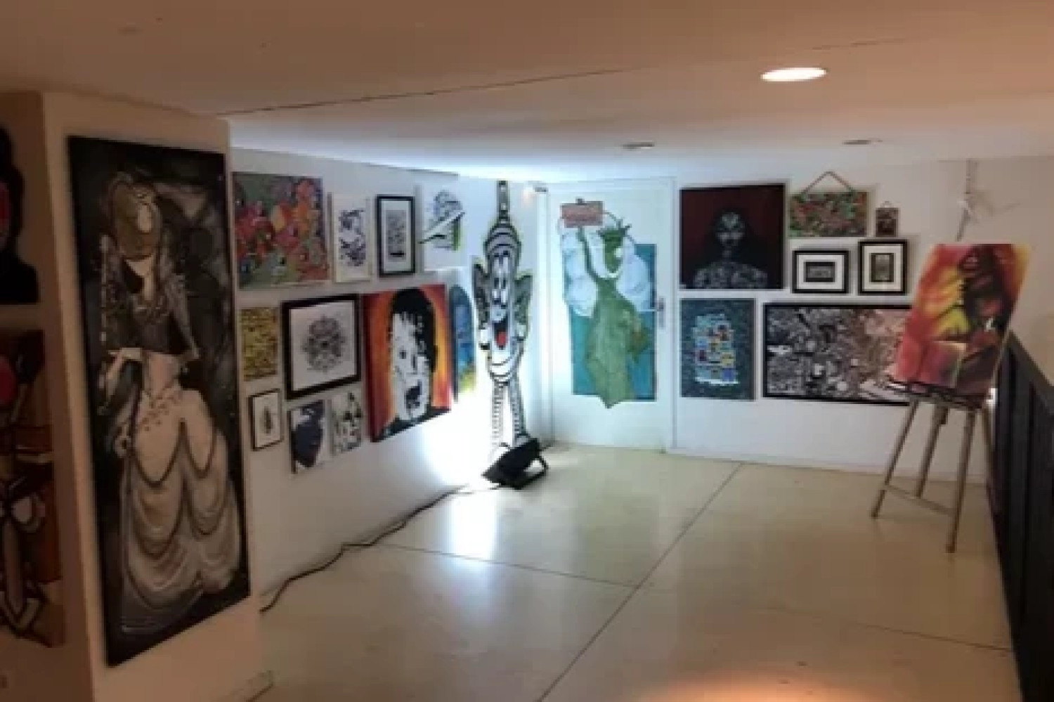 Urban Square Gallery