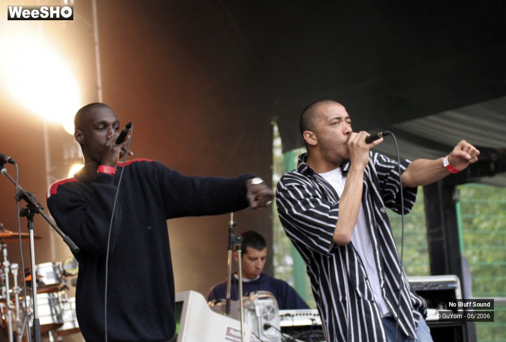 8/28 photos du spectacle No Bluff Sound