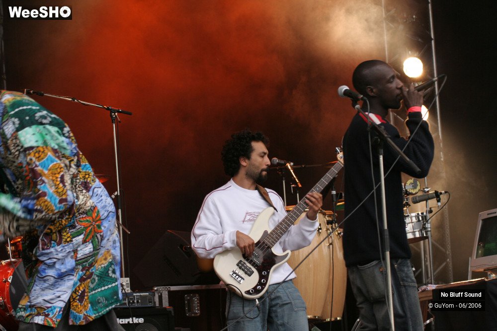 11/28 photos du spectacle No Bluff Sound