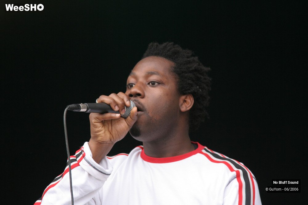 17/28 photos du spectacle No Bluff Sound