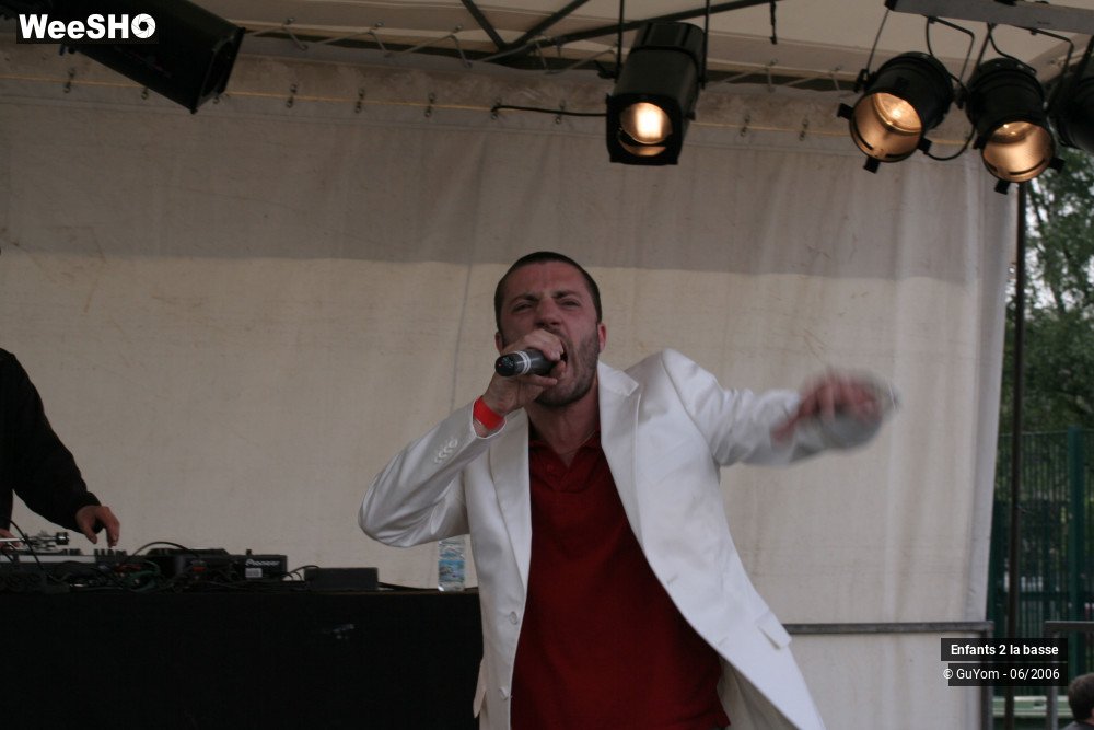 20/30 photos du spectacle Enfants 2 la Basse