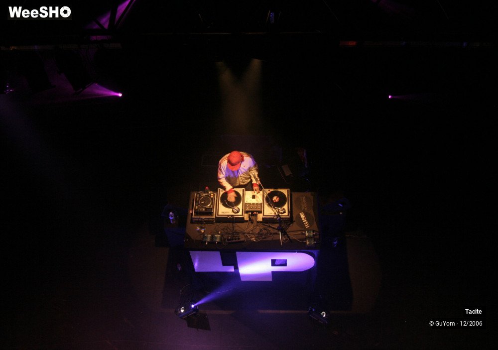 25/33 photos du spectacle Tacite