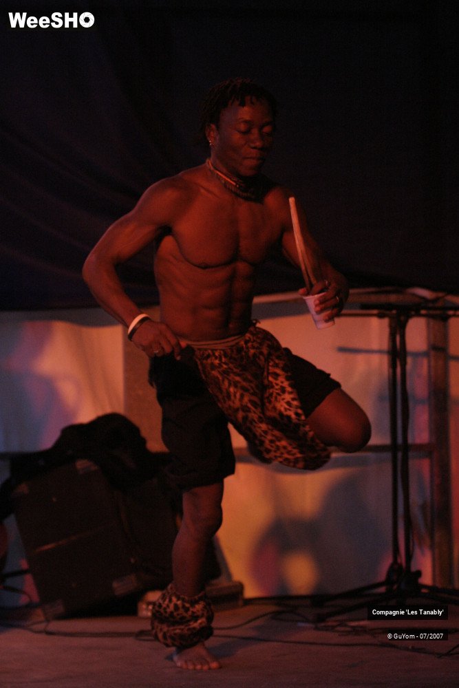 10/38 photos du spectacle Compagnie Les Tanably