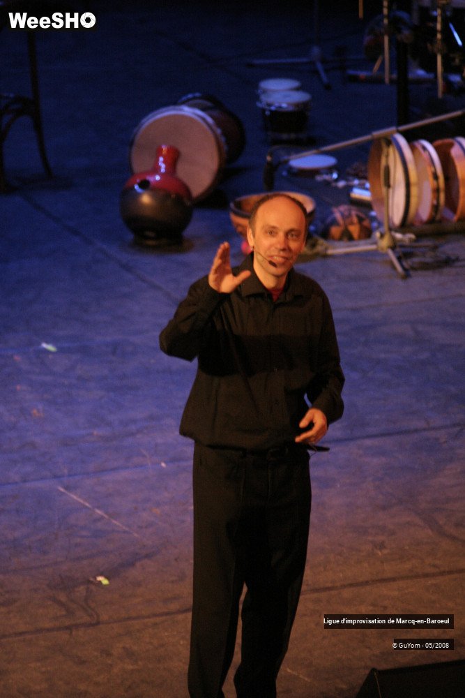 5/41 photos du spectacle La nuit de la ligue d`Impro