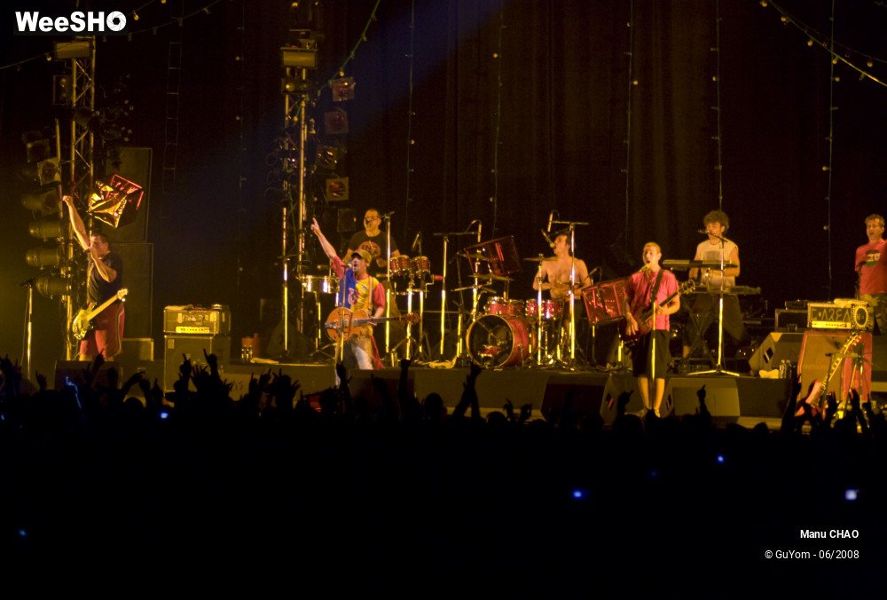 19/45 photos du spectacle Manu CHAO 1