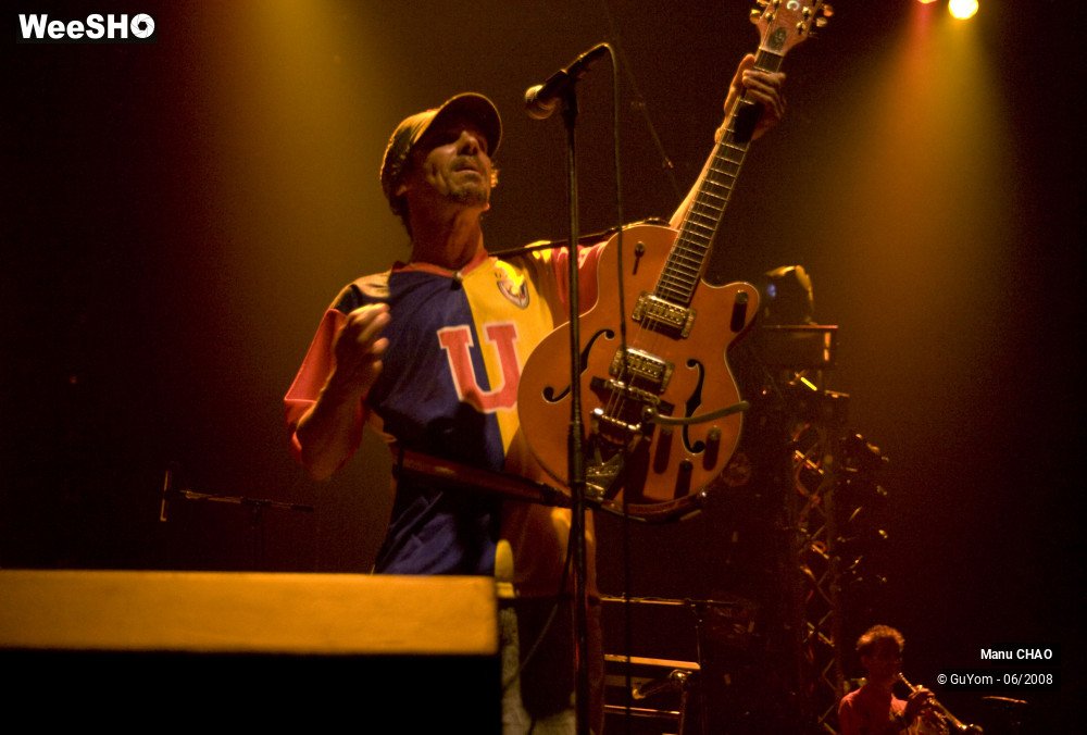 24/45 photos du spectacle Manu CHAO 1