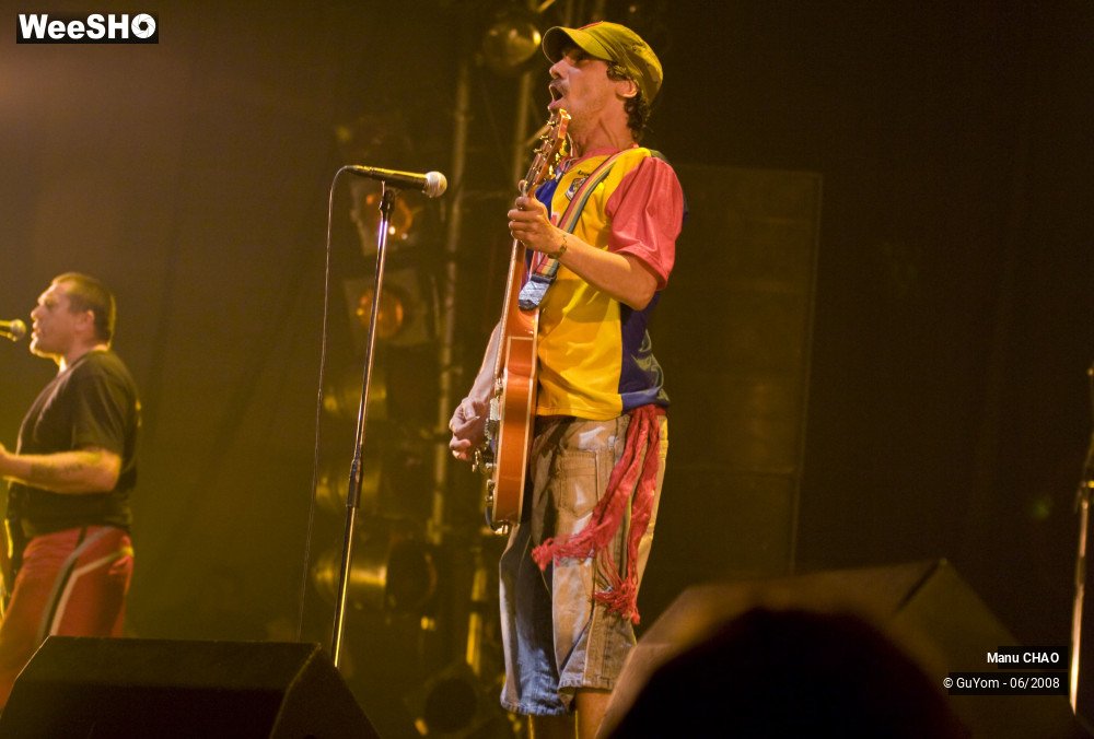 25/45 photos du spectacle Manu CHAO 1