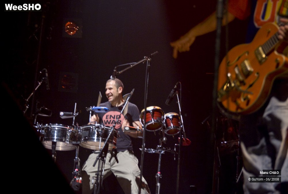 27/45 photos du spectacle Manu CHAO 1