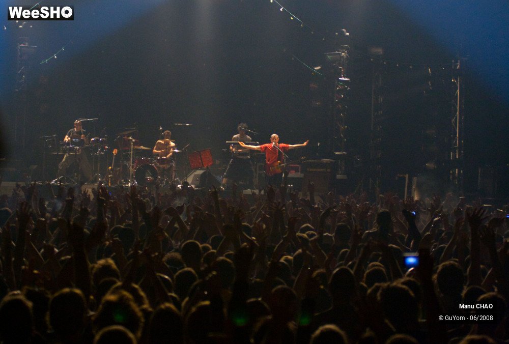 32/45 photos du spectacle Manu CHAO 1