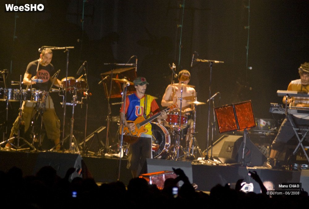 41/45 photos du spectacle Manu CHAO 1