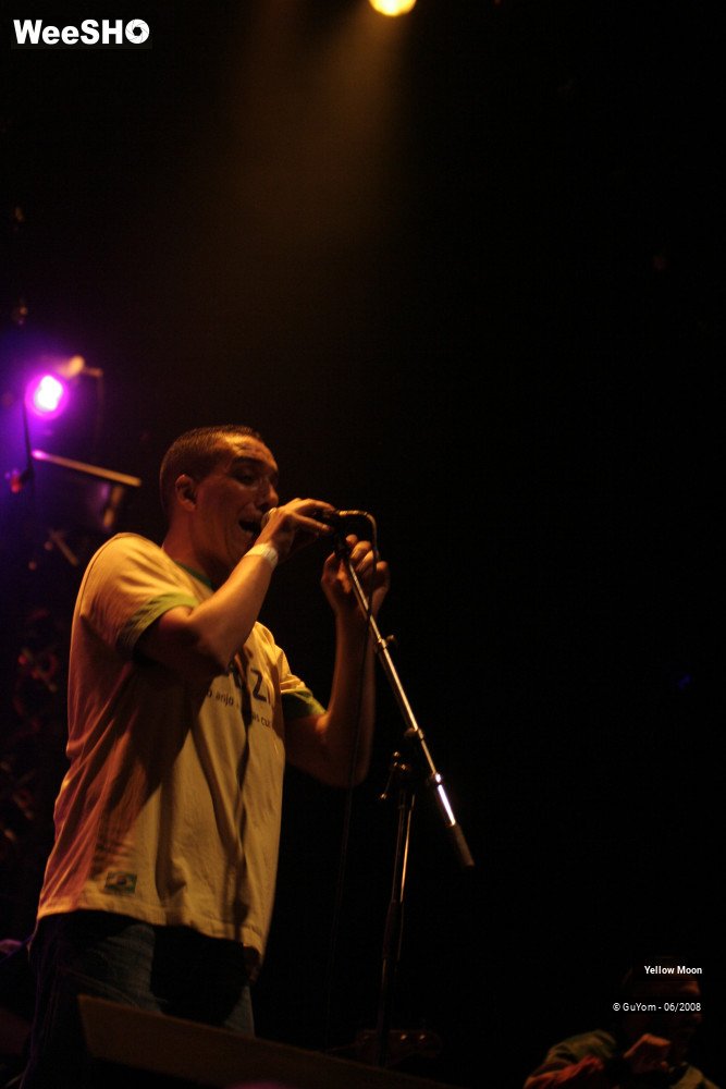 3/31 photos du spectacle Yellow Moon