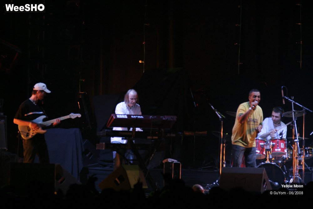 12/31 photos du spectacle Yellow Moon
