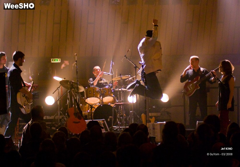 33/36 photos du spectacle Jef Kino