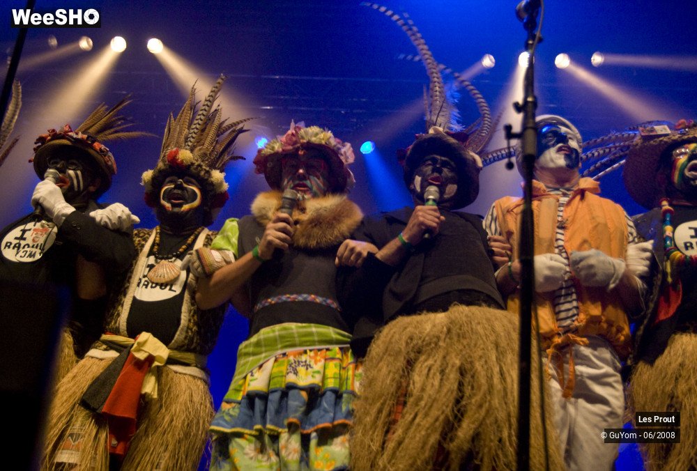 38/38 photos du spectacle Les Prout