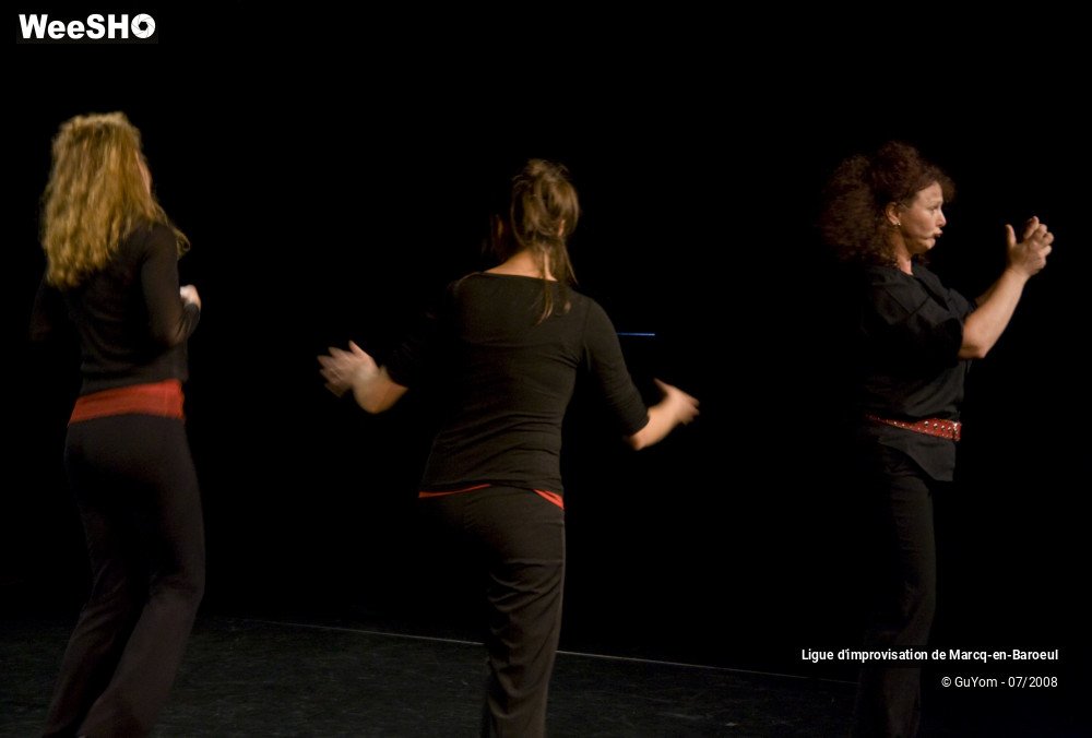 19/50 photos du spectacle Impro au Féminin