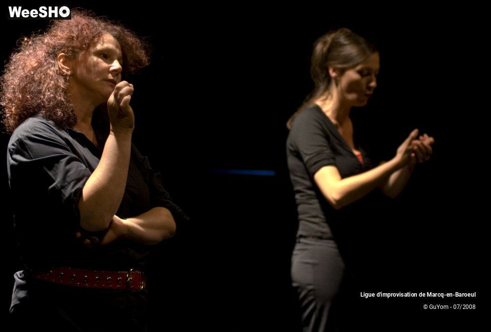 50/50 photos du spectacle Impro au Féminin