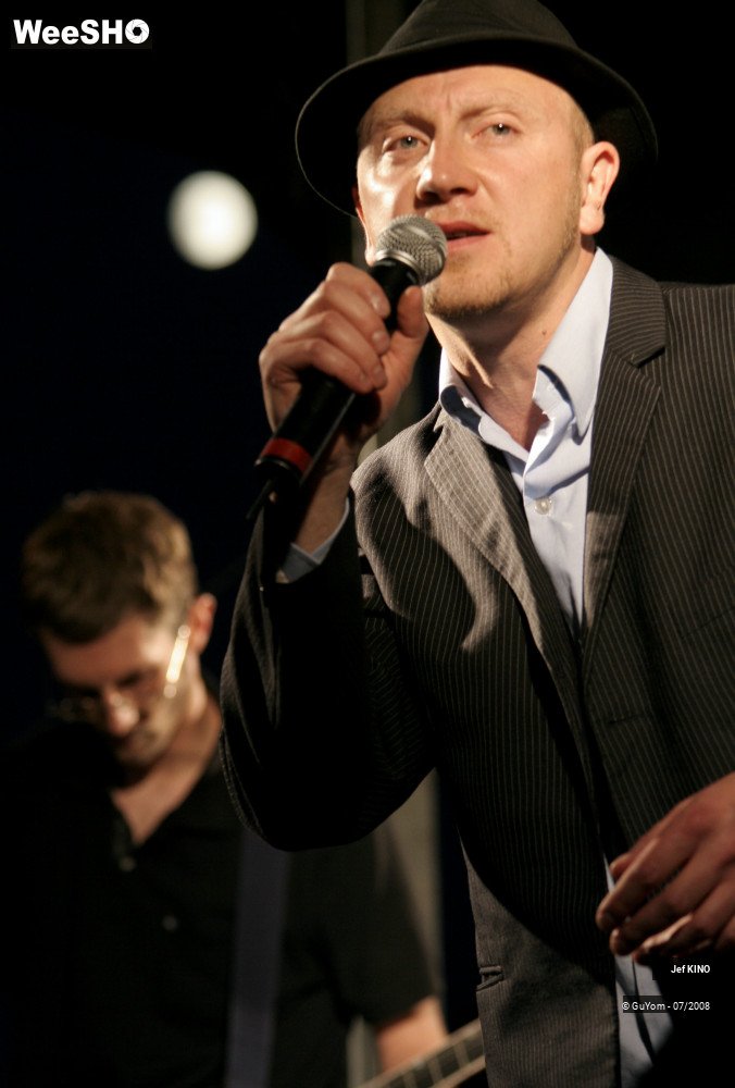 4/44 photos du spectacle Jef KINO
