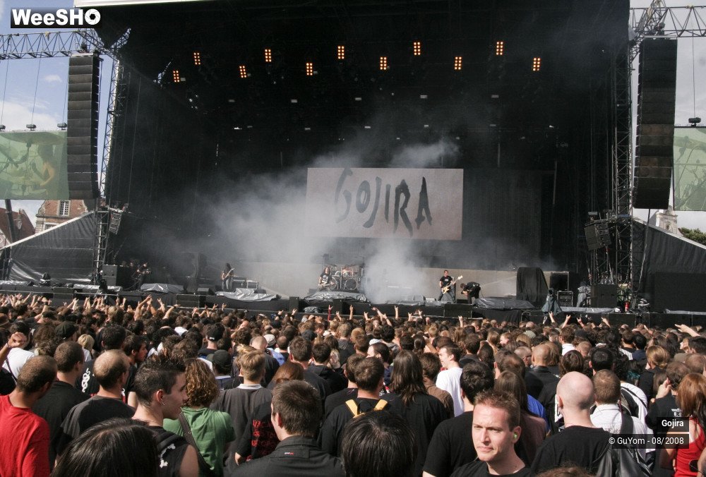 30/39 photos du spectacle Gojira