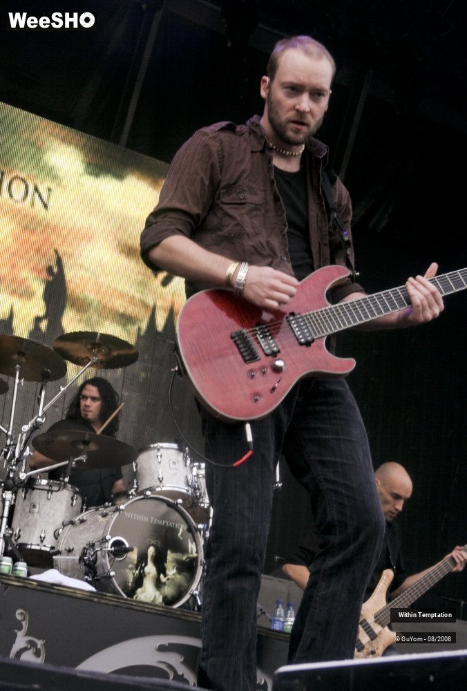 7/48 photos du spectacle WITHIN Temptation