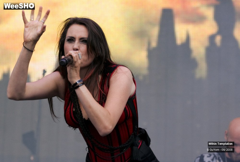 26/48 photos du spectacle WITHIN Temptation