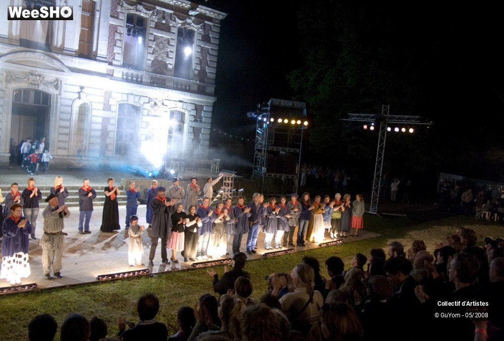 31/34 photos du spectacle Son & Lumière Raismes 1