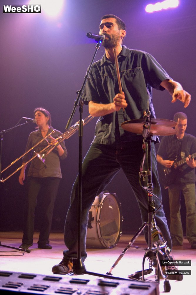 10/23 photos du spectacle Les Ogres de Barback