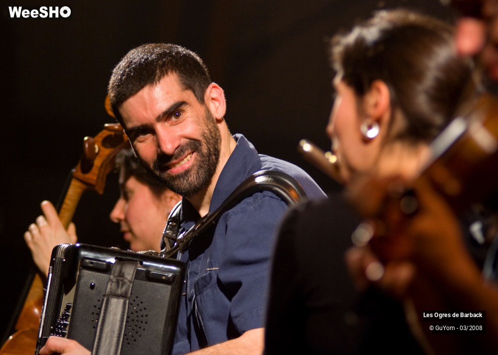 23/23 photos du spectacle Les Ogres de Barback