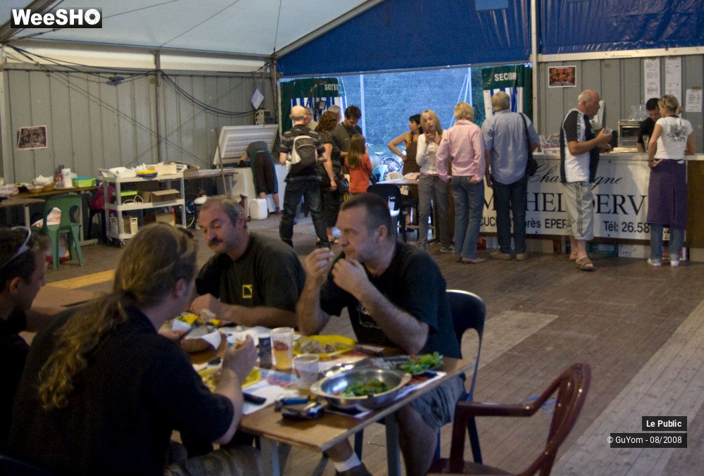 9/21 photos du spectacle Ambiance Fête de la Jeunesse