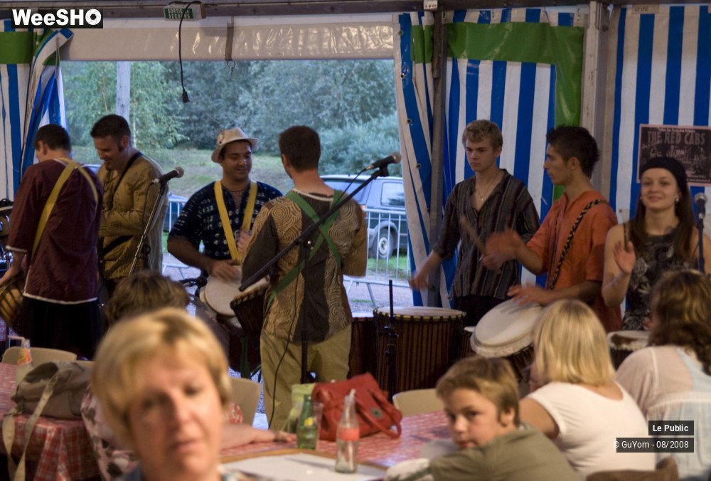 20/21 photos du spectacle Ambiance Fête de la Jeunesse