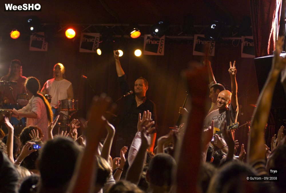 42/50 photos du spectacle Tryo