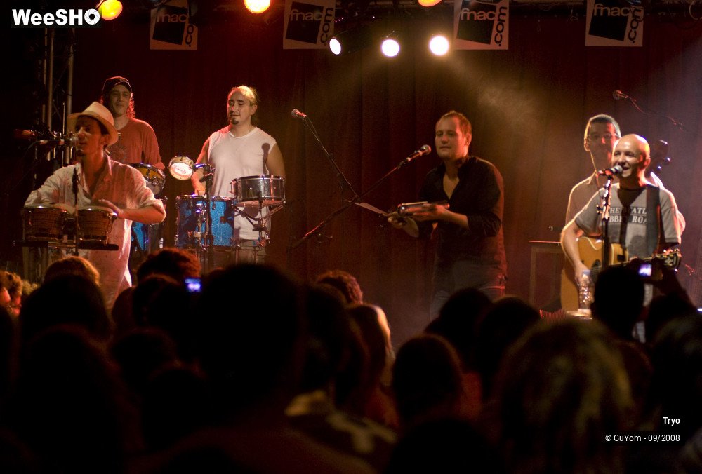 48/50 photos du spectacle Tryo