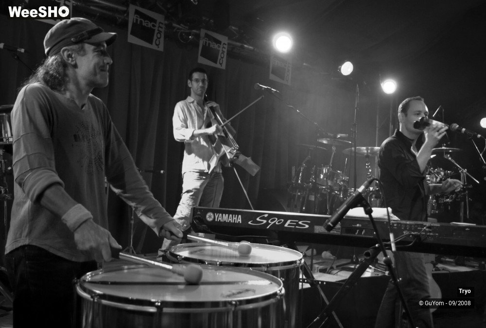 15/50 photos du spectacle Tryo