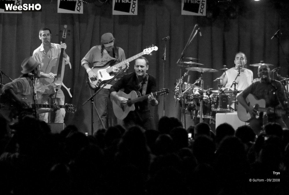26/50 photos du spectacle Tryo