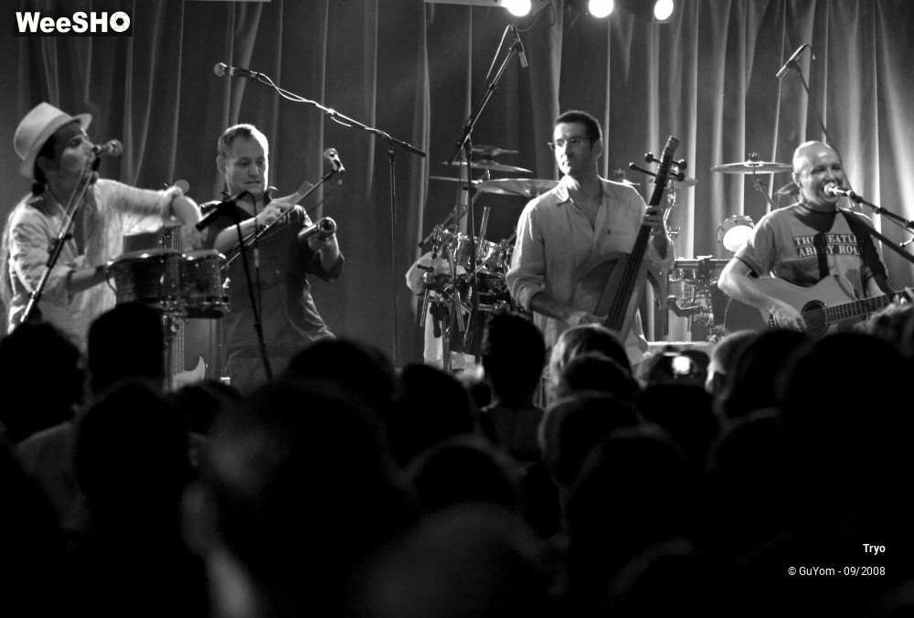 44/50 photos du spectacle Tryo