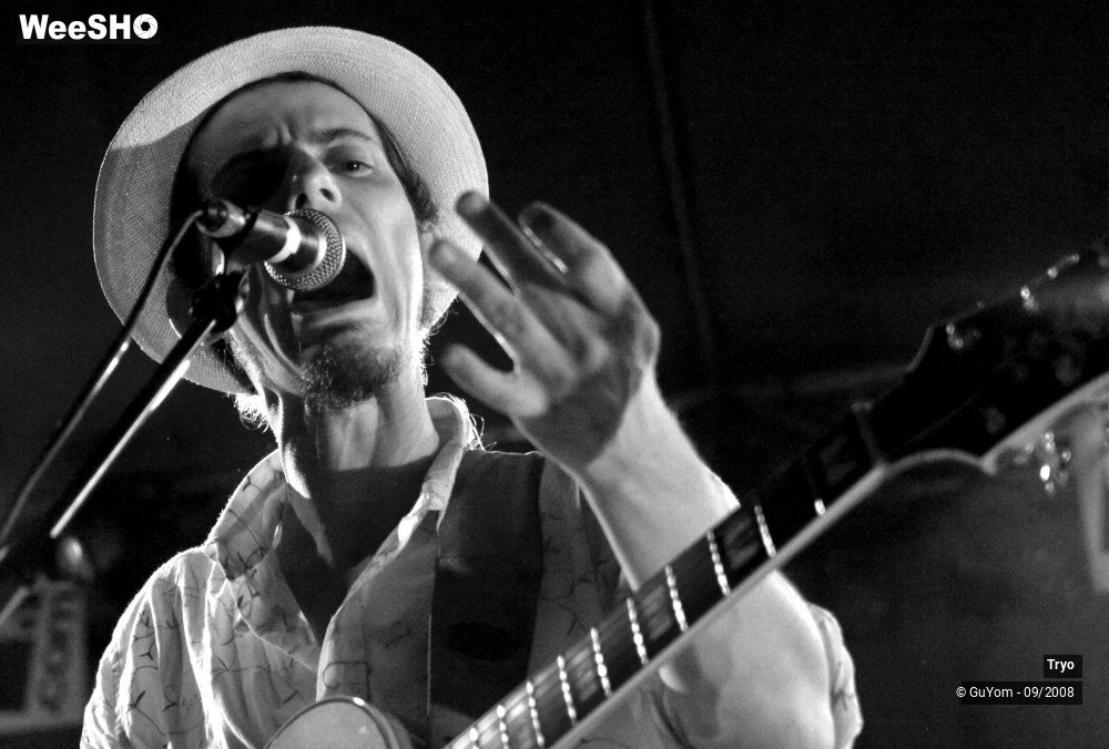 45/50 photos du spectacle Tryo