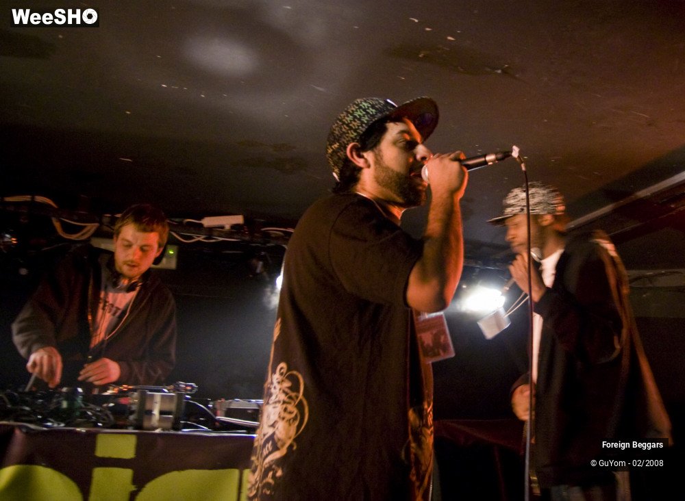 6/30 photos du spectacle Foreign Beggars