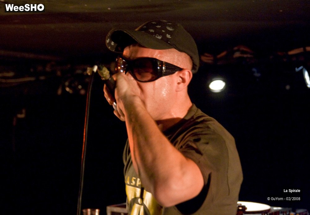 2/33 photos du spectacle La Spirale