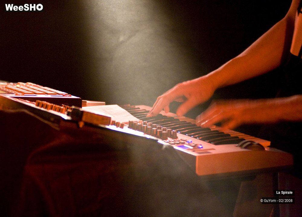 27/33 photos du spectacle La Spirale