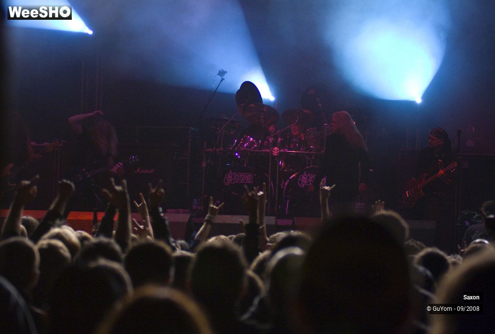27/48 photos du spectacle Saxon