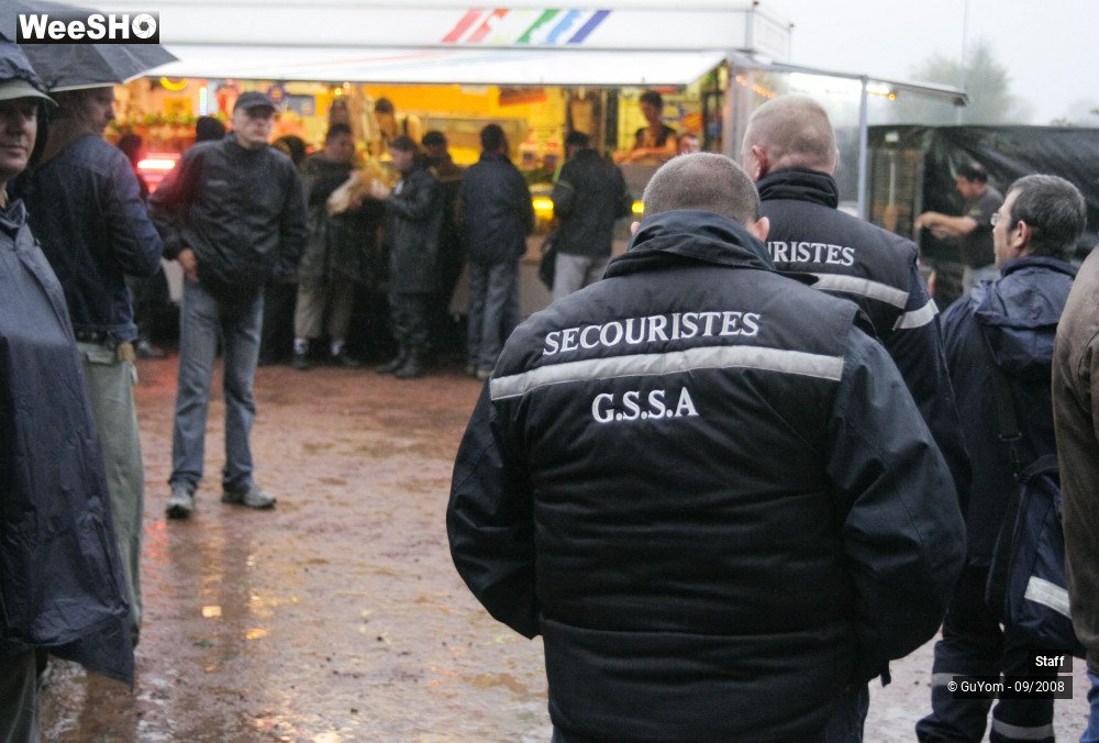 33/37 photos du spectacle RaismesFest Staff & Stands