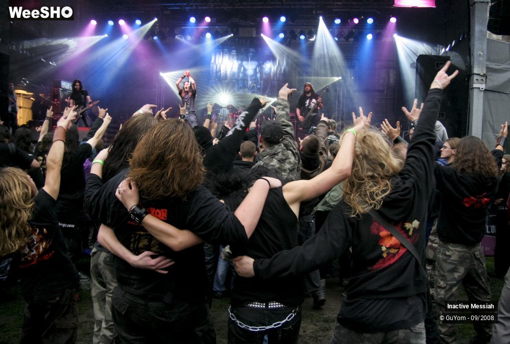 27/44 photos du spectacle Inactive Messiah