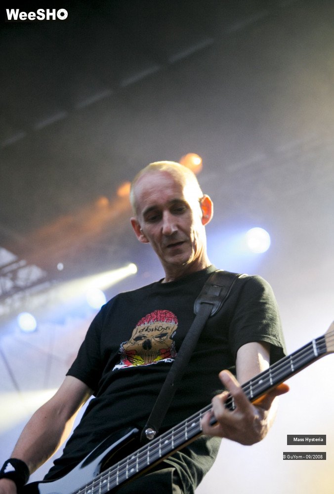 5/40 photos du spectacle Mass Hysteria