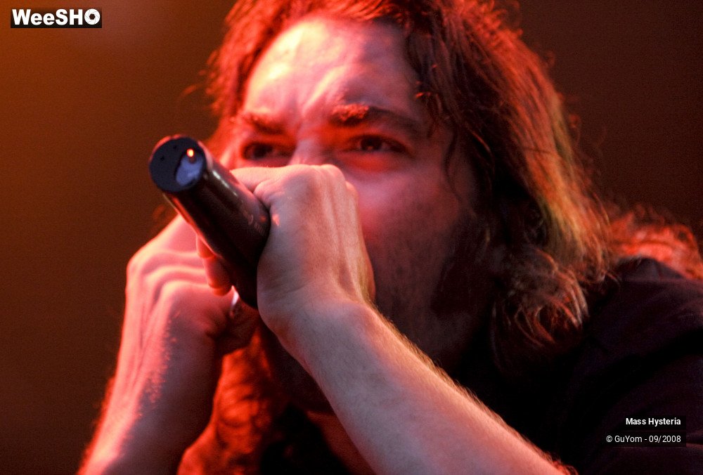 10/40 photos du spectacle Mass Hysteria