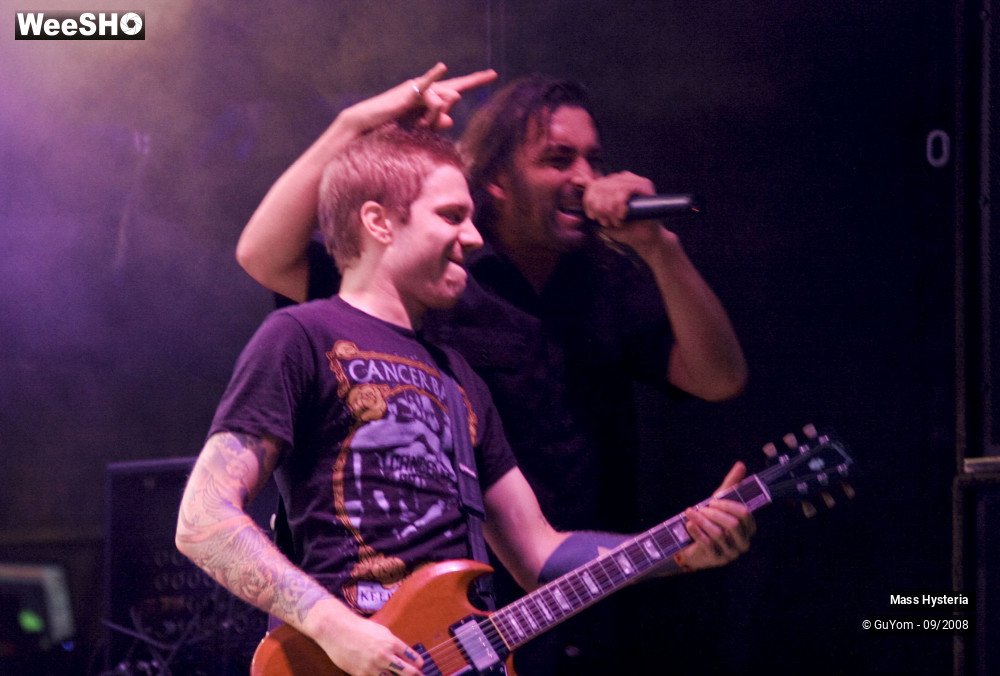14/40 photos du spectacle Mass Hysteria
