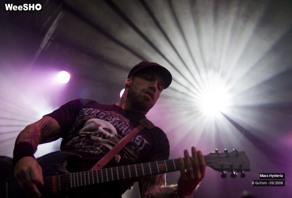 23/40 photos du spectacle Mass Hysteria