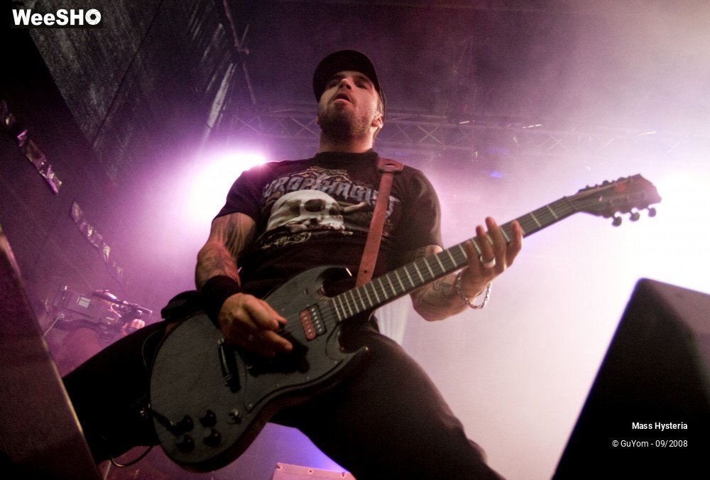 29/40 photos du spectacle Mass Hysteria