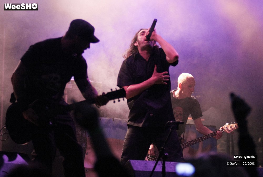 32/40 photos du spectacle Mass Hysteria