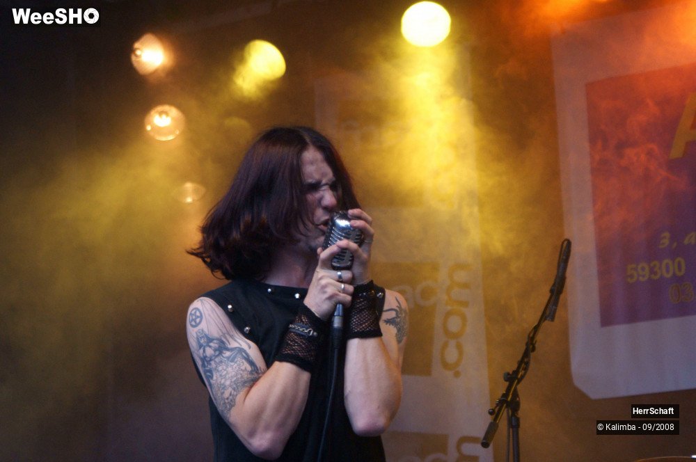 17/24 photos du spectacle HerrSchaft