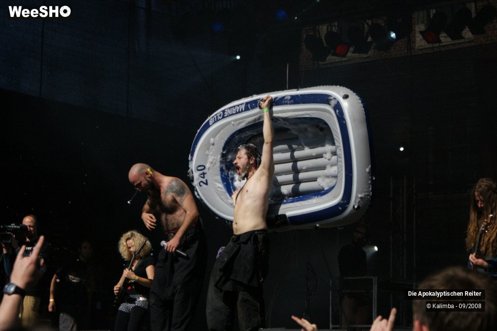 6/17 photos du spectacle Die Apokalyptischen Reiter