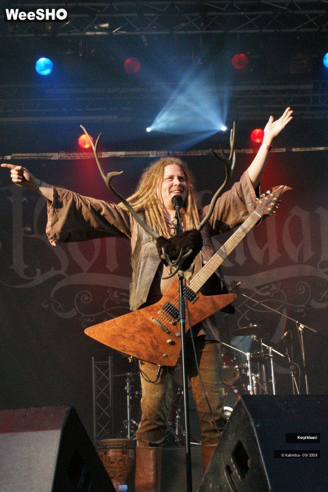 17/44 photos du spectacle Korpiklaani